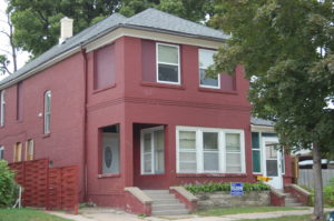 463 Lafayette St., Winona MN - 3 bdrm 1 bath 2 blks from WSU